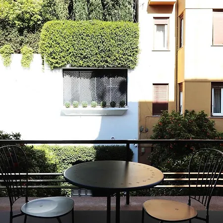 Bauhaus In The Center Of